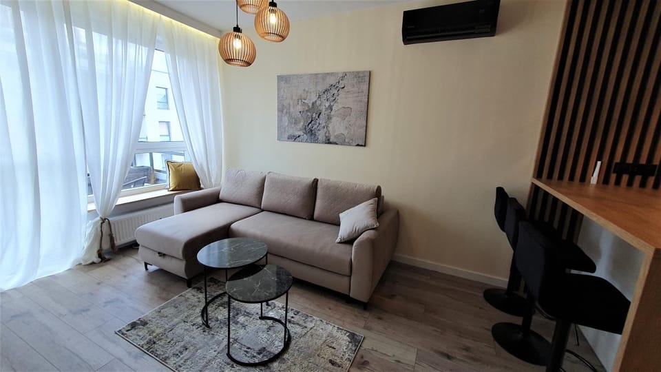 Communal lounge/ TV room, Living room, Seating area
