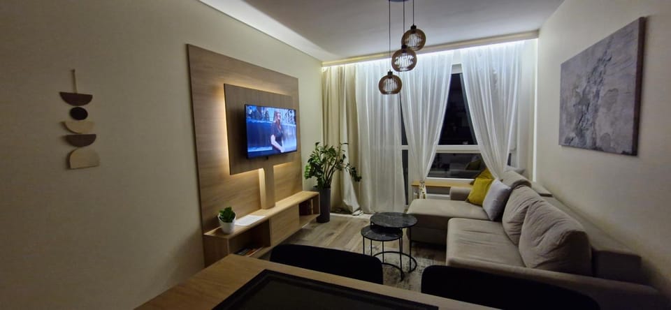 Communal lounge/ TV room, Seating area, Evening entertainment
