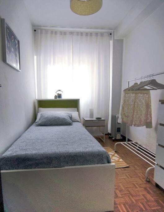 Piso tranquilo y acogedor a 3 min a pie del centro Apartment in Santander