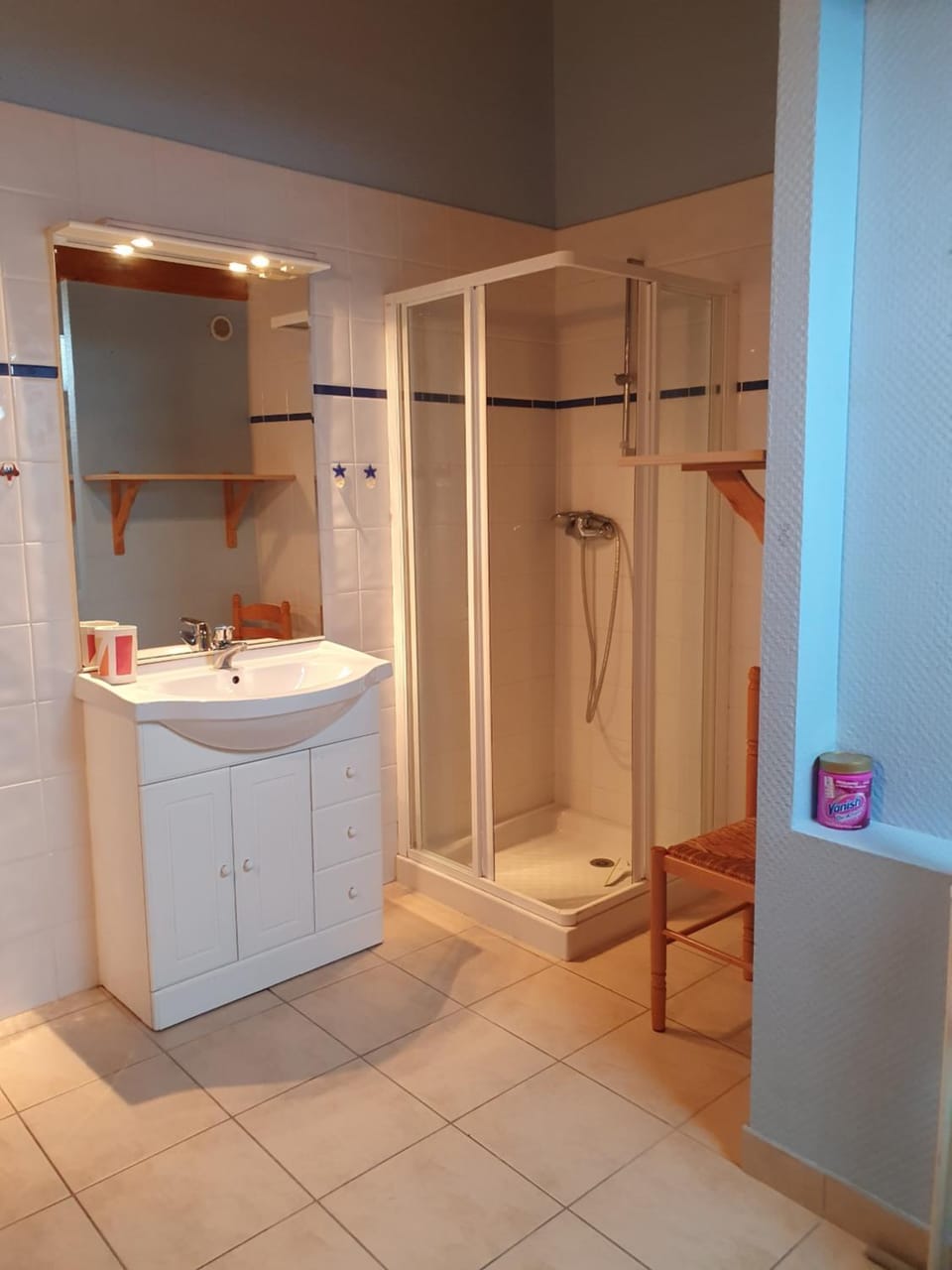 Appartement proche du lac ,piscine ouverte de mars a octobre Apartment in Thonon-les-Bains