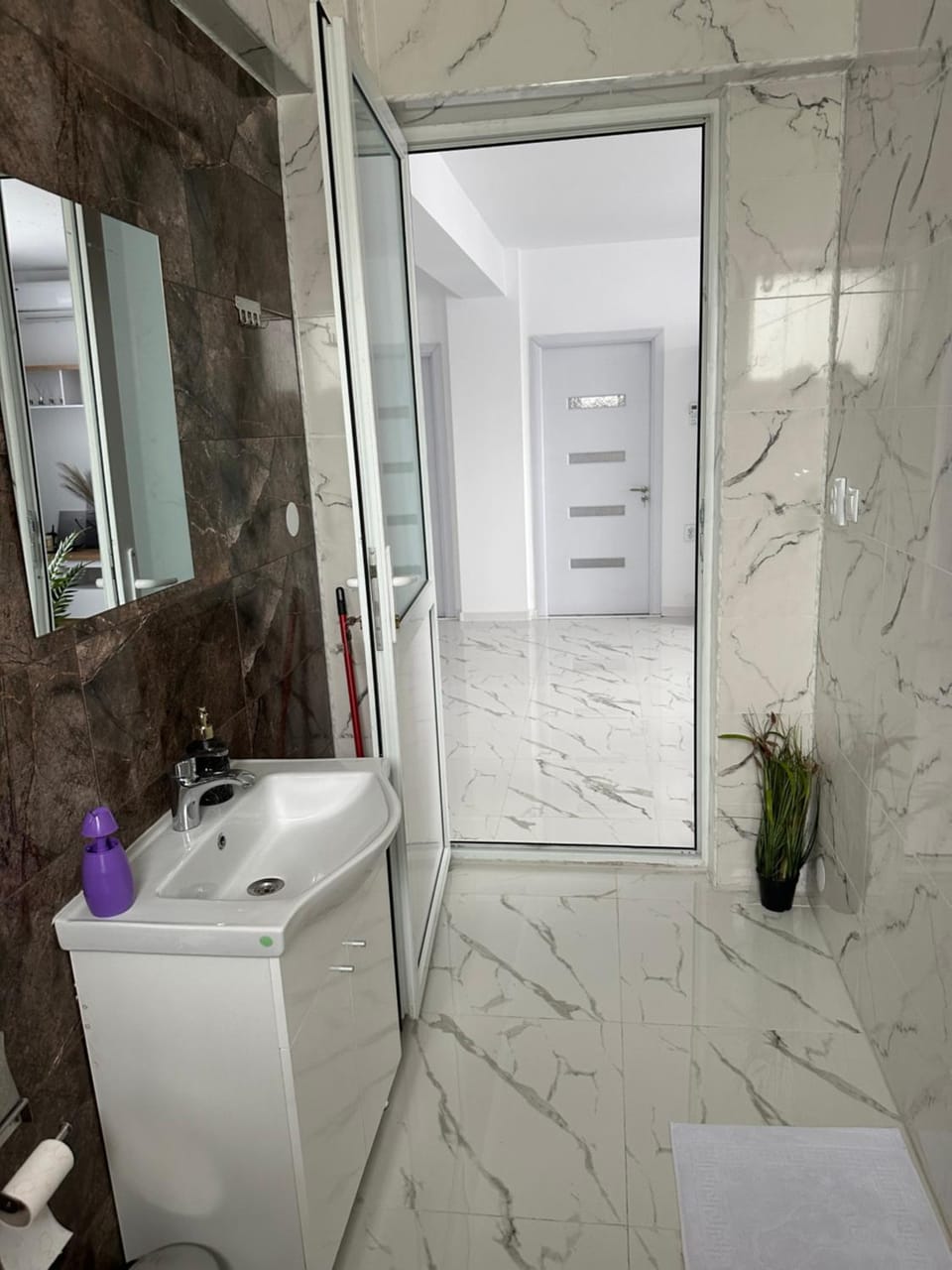 CasaWYW 1 Apartment in Craiova