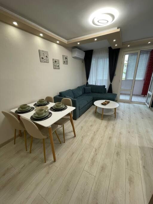 Apartment Iztochen blvd, free parking Apartment in Plovdiv