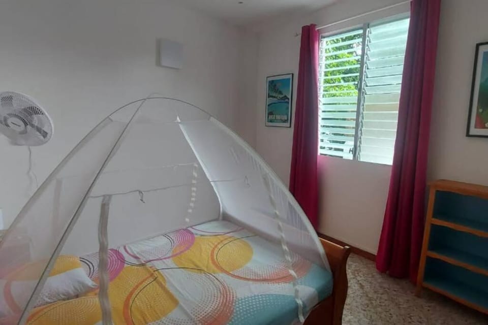 Logement spacieux 20 m plage Apartment in Martinique