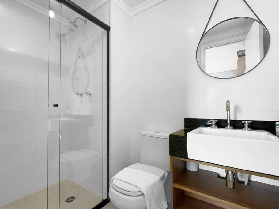 Shower, Bathroom, towels