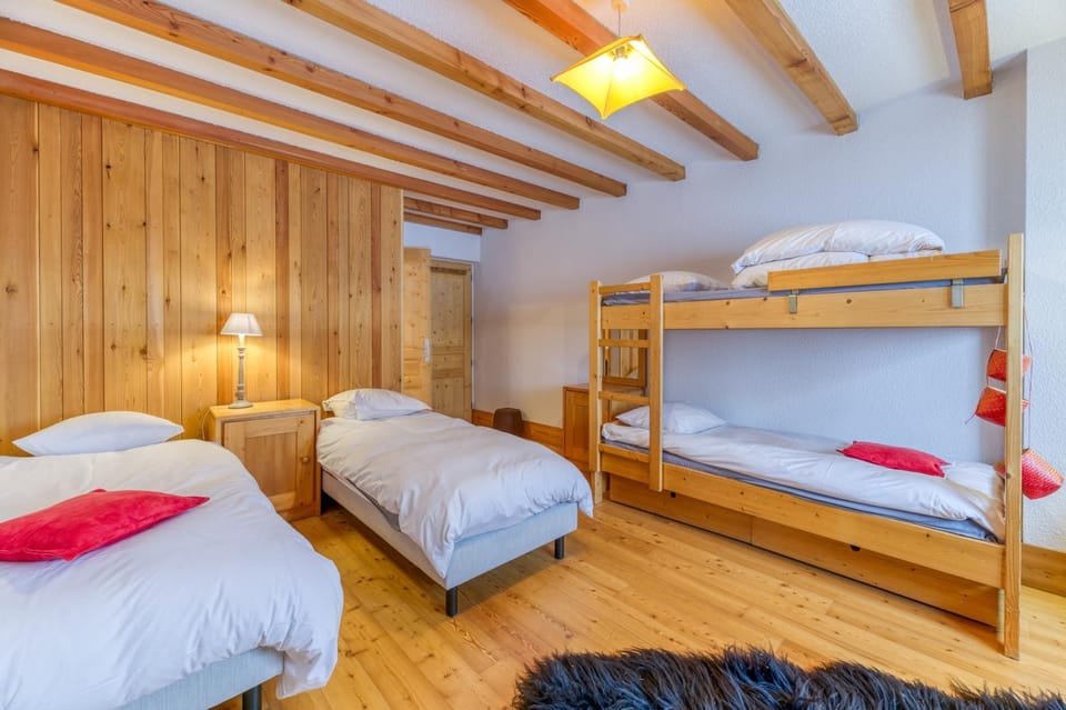 Property building, Living room, Bedroom