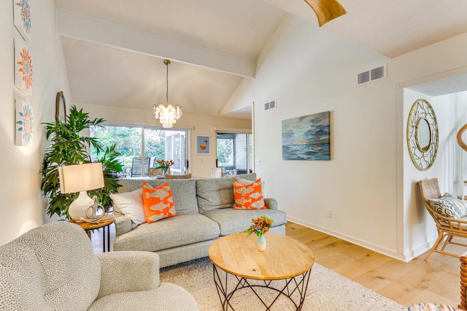 Townhome on Golf Course in Shipyard Plantation House in North Forest Beach