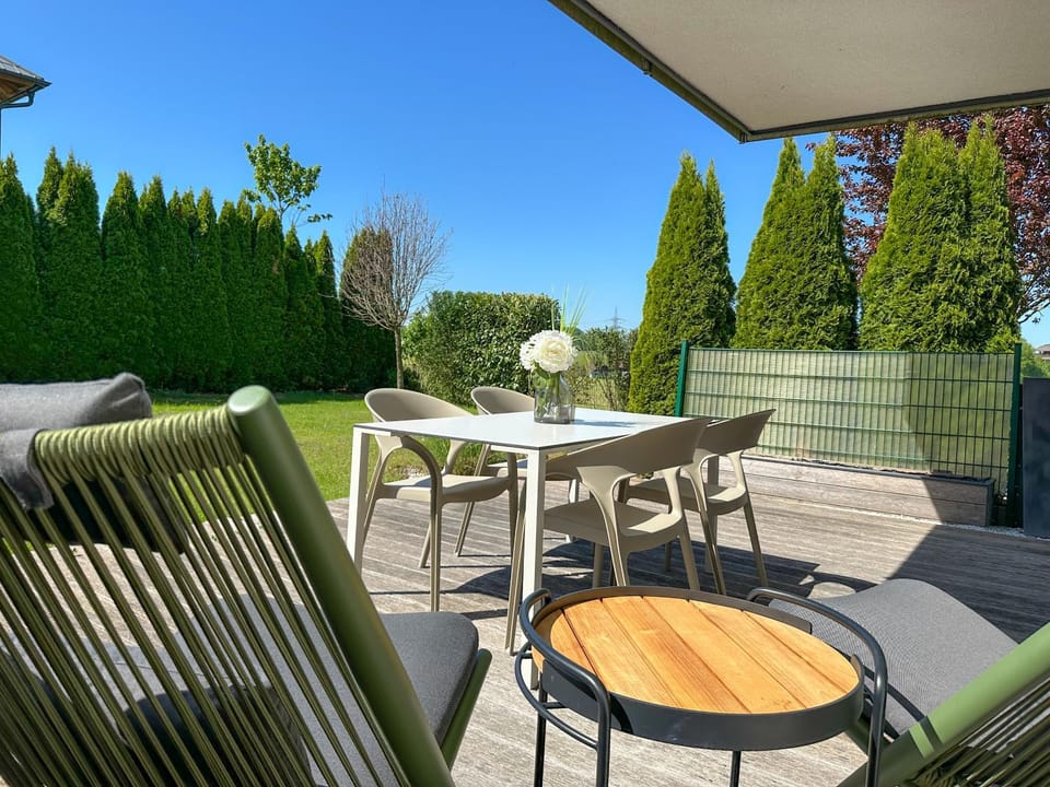 Garden, Garden, Balcony/Terrace, Balcony/Terrace, Garden view