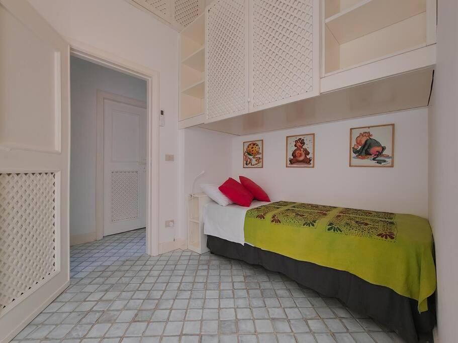 Dolce Vita Beach House stunning views by the sea House in Capri