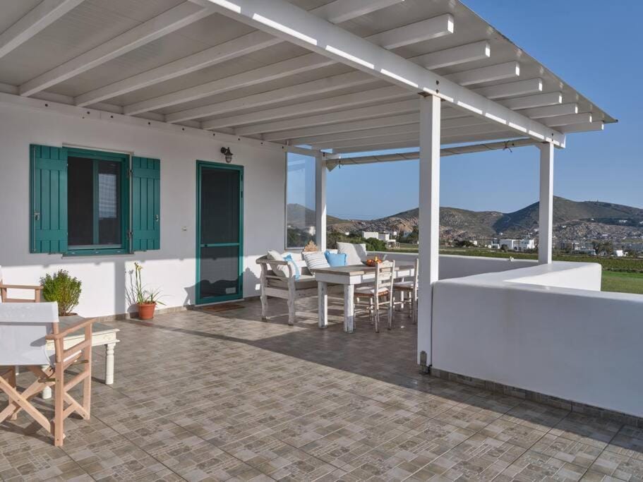 Two Bedroom Cycladic House With Sea View Apartment in Paros, Greece