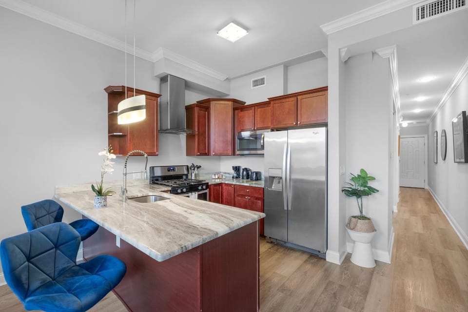 Modern NoLibs 1BR - Pool & Gym Apartment in Philadelphia