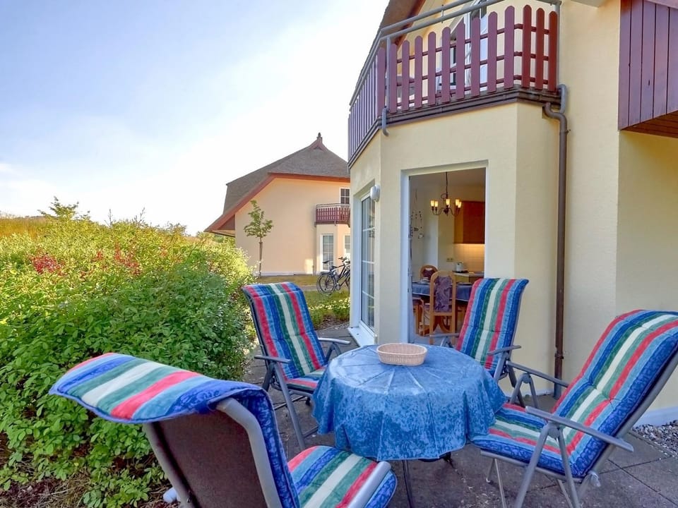 Property building, Balcony/Terrace