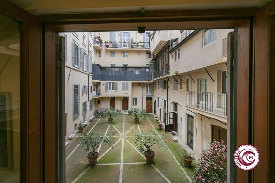 Inner courtyard view