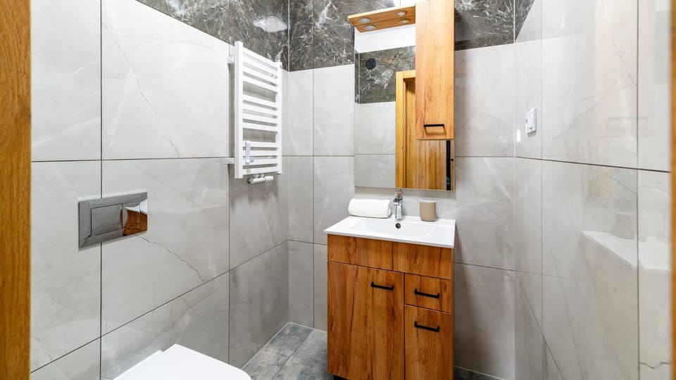 Apartament Komfort Lux Apartment in Lower Silesian Voivodeship