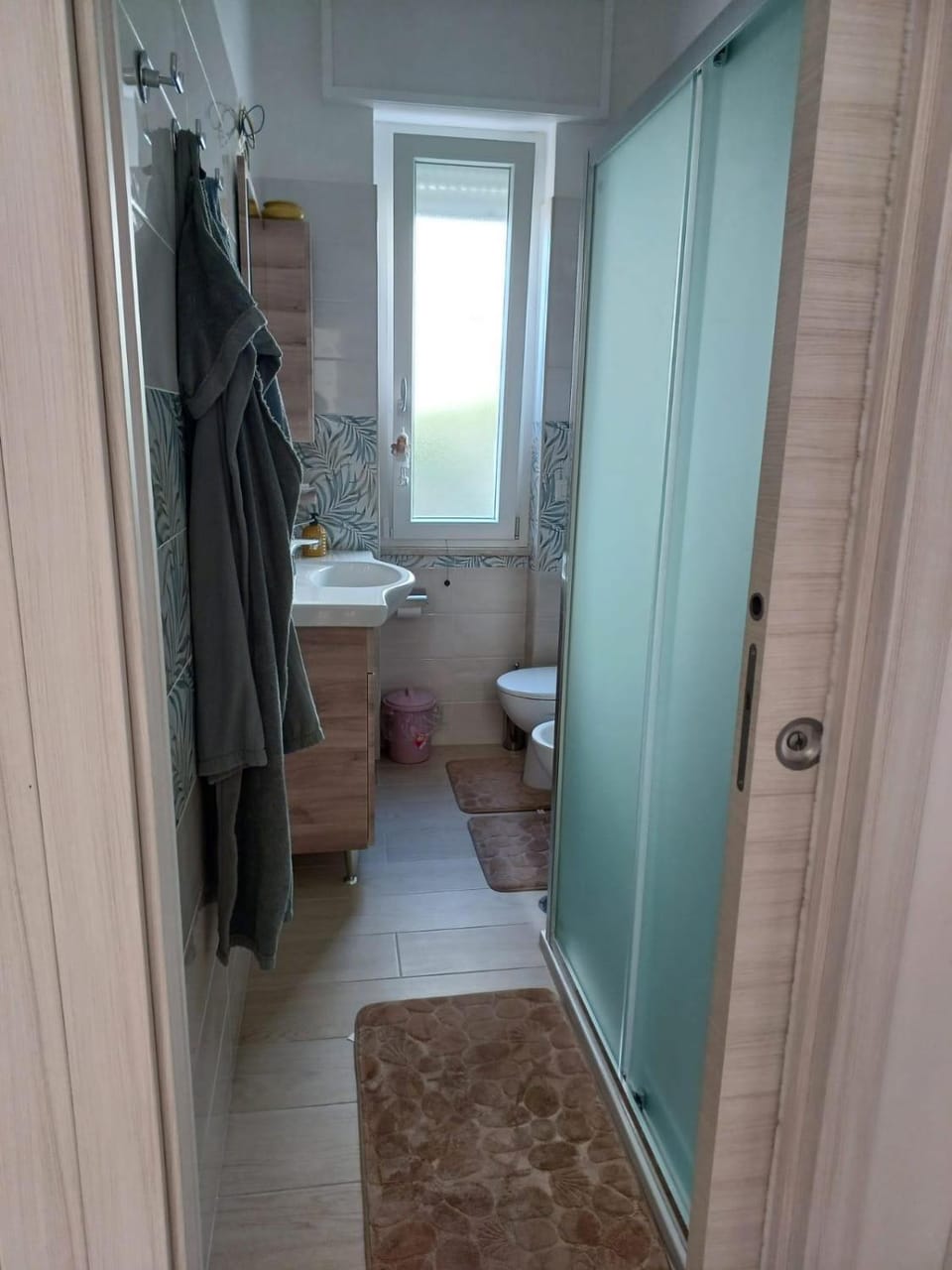 Shower, Bathroom