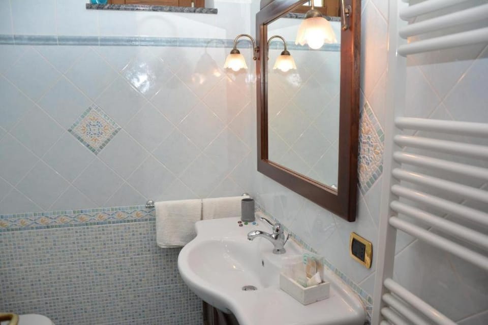 Agriturismo il Pettirosso Farm Stay in Agerola