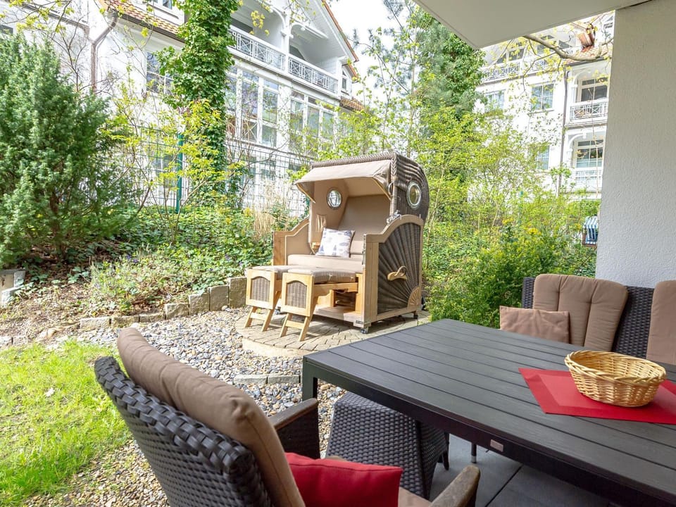 Patio, Balcony/Terrace, Garden view