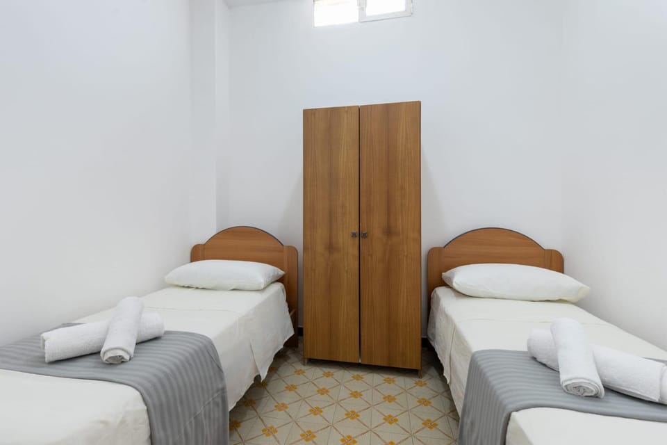 Bed, Photo of the whole room, Bedroom, towels, wardrobe