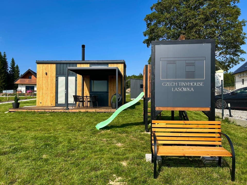 Property building, Facade/entrance, Children play ground, Garden, Garden, Garden view, Garden view
