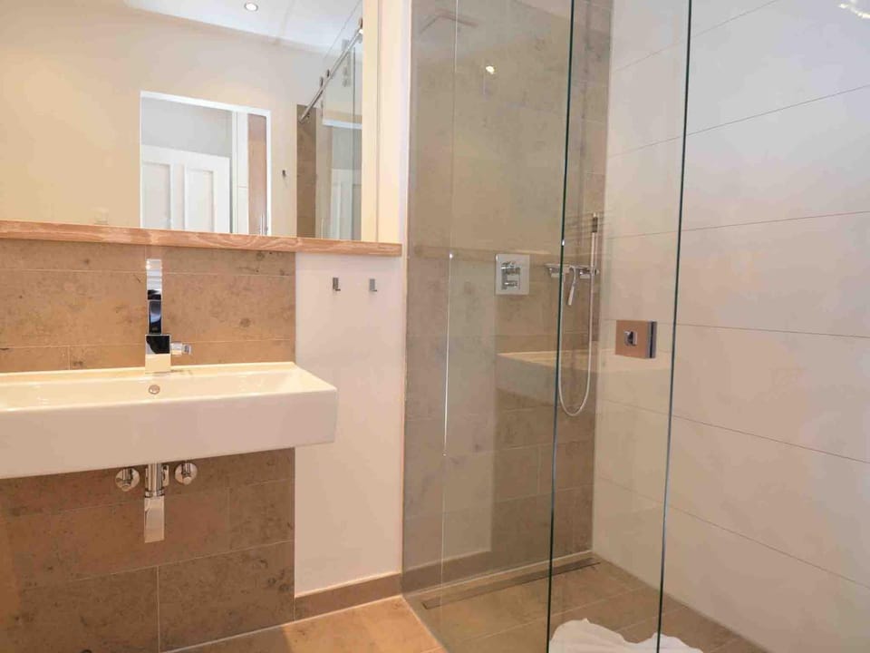 Toilet, Bathroom, Photo of the whole room