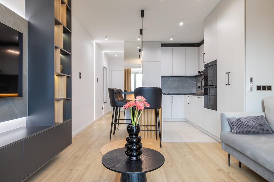 Kitchen or kitchenette, Seating area