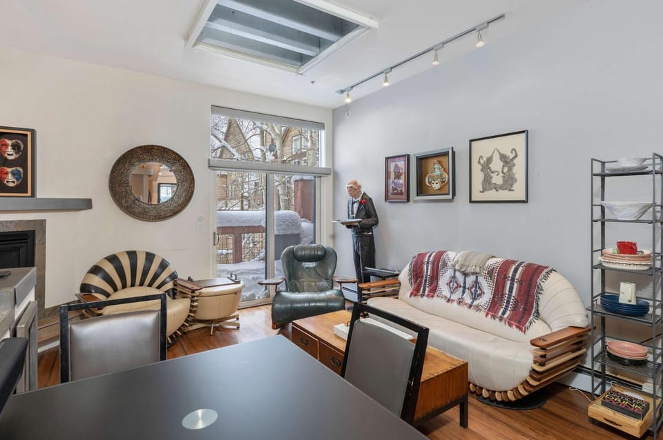 Remodeled Luxury Condo - Skii in Skii out House in Telluride