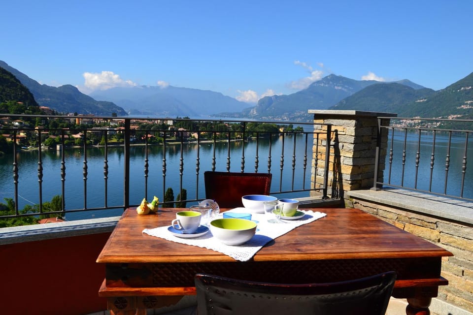 Day, Balcony/Terrace, City view, Lake view, Mountain view