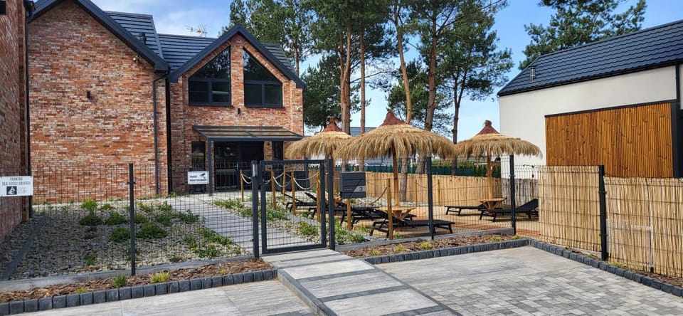 Sosnowy Szum Sauna 3 Wanny Spa Apartment in Pomeranian Voivodeship