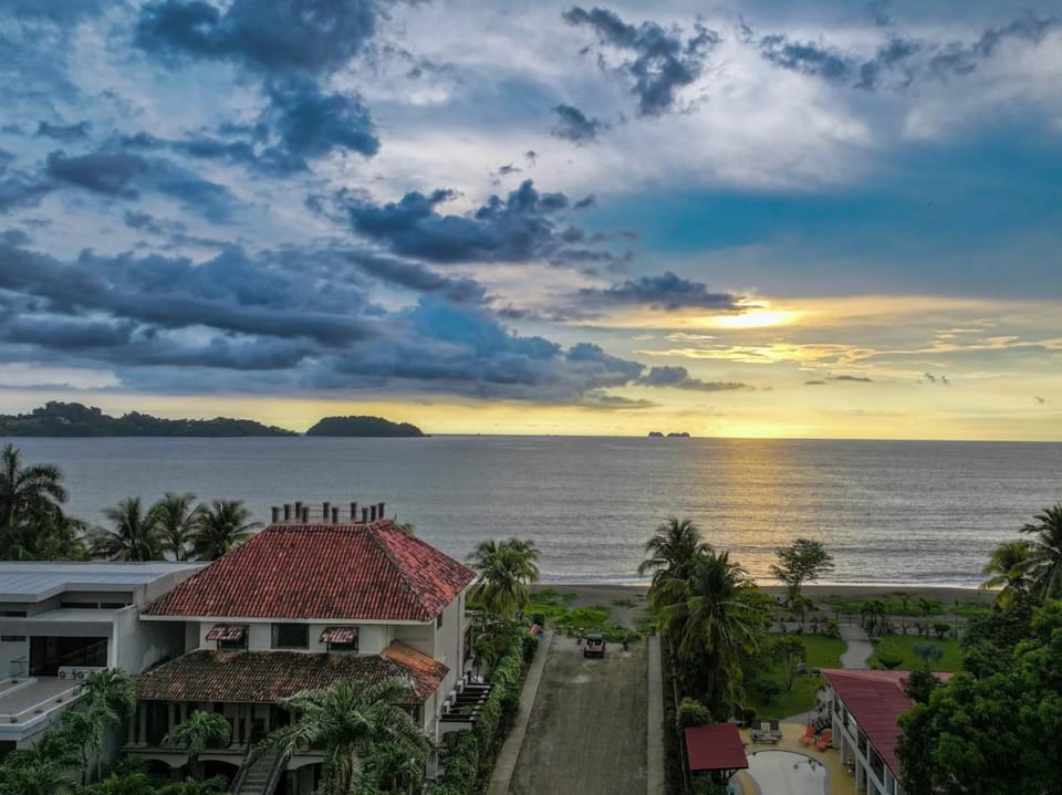 Nearby landmark, Day, Natural landscape, Mountain view, Sea view, Sunrise, Sunset