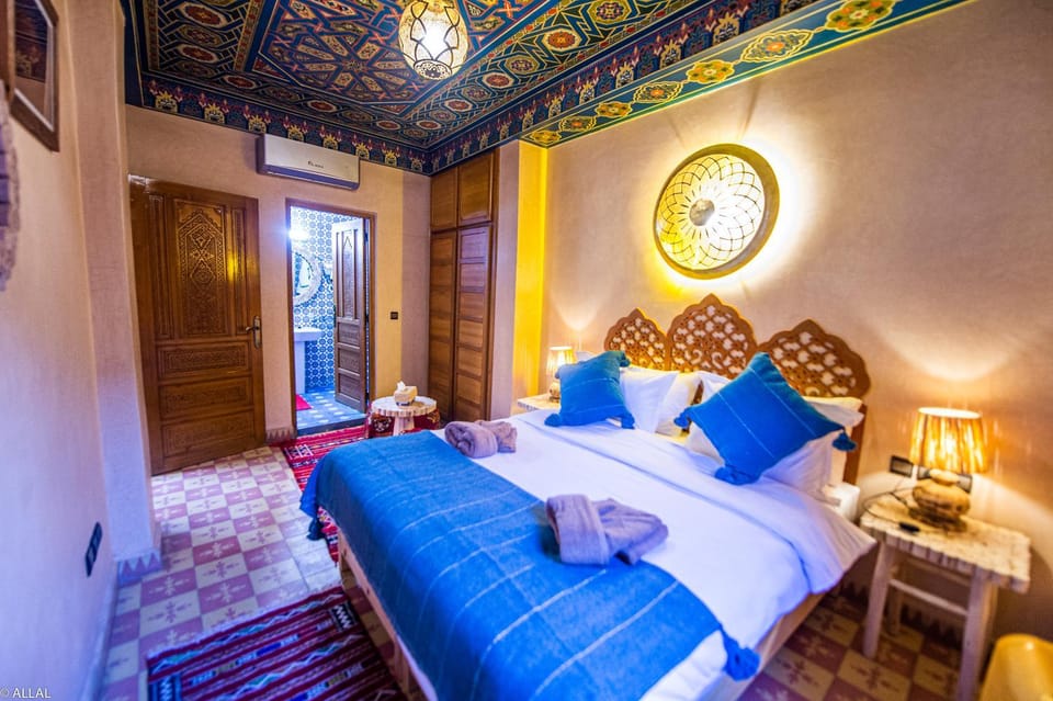 Patio, Bed, Balcony/Terrace, Photo of the whole room, Seating area, towels
