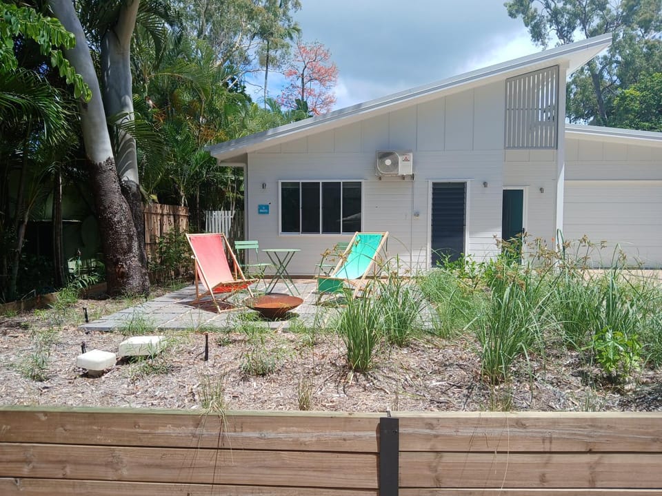Rosalita, Picnic Bay Apartment in Queensland