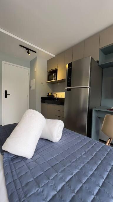 Bed, Kitchen or kitchenette