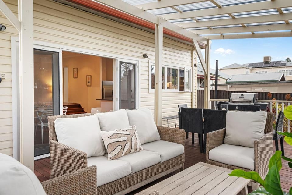 Patio, Seating area