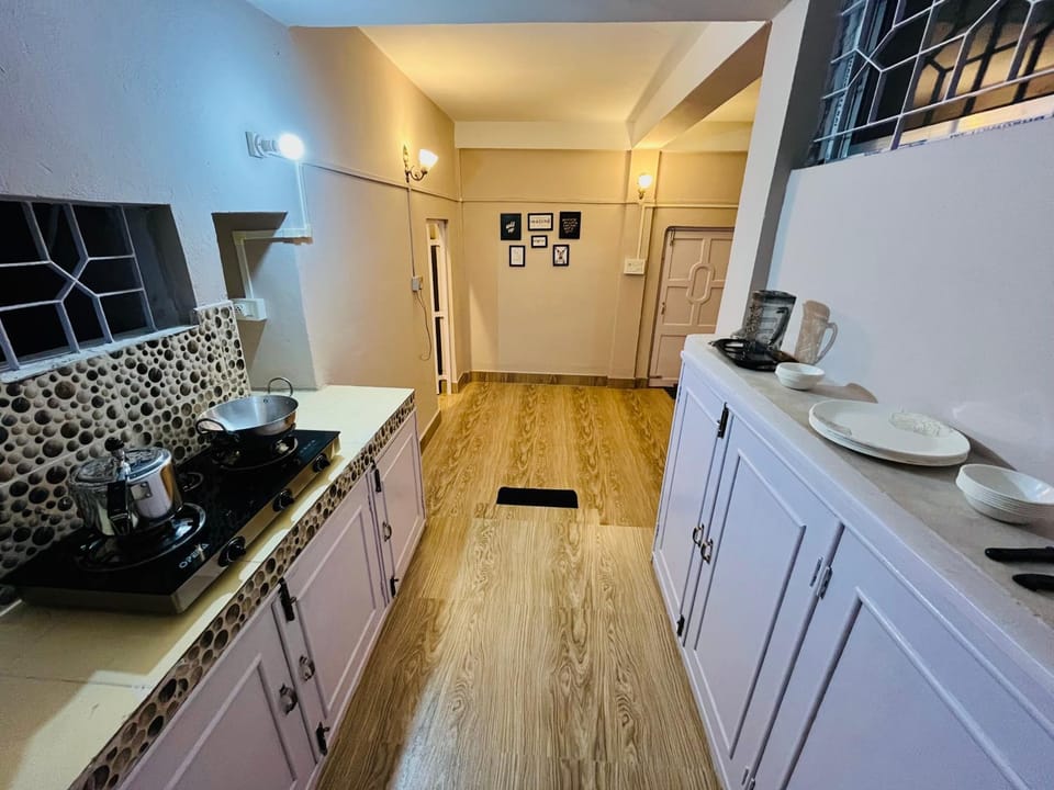 Coffee/tea facilities, Kitchen or kitchenette