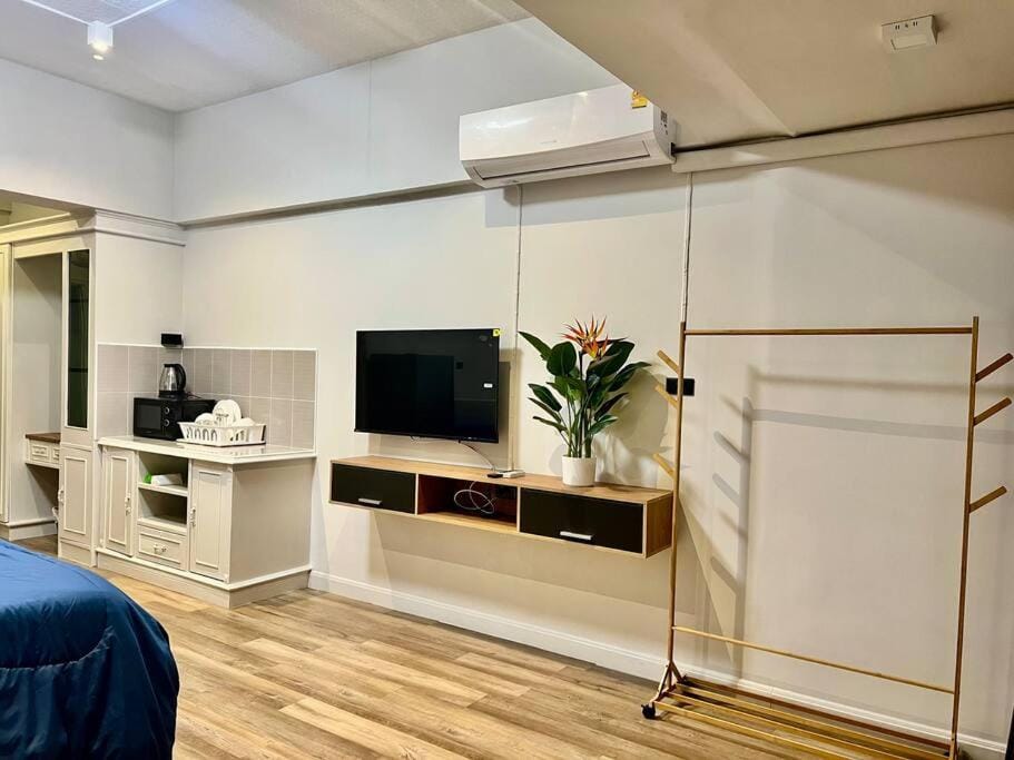 Jomtien Beach Soi7 Pattaya Thiantong Condotel-193 Apartment in Pattaya City