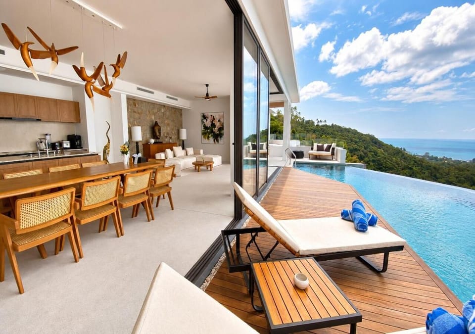 Patio, Day, Natural landscape, View (from property/room), Balcony/Terrace, Dining area, Mountain view, Pool view, Sea view, Swimming pool, sunbed