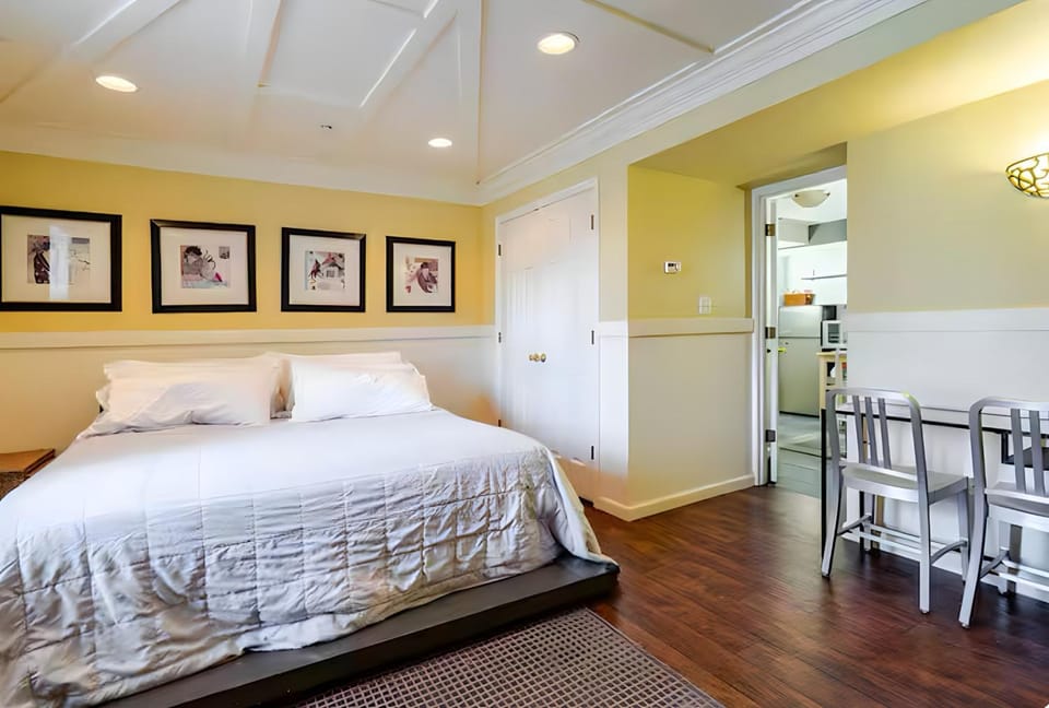 Z Presidential Suite Apartment in Prince Georges County