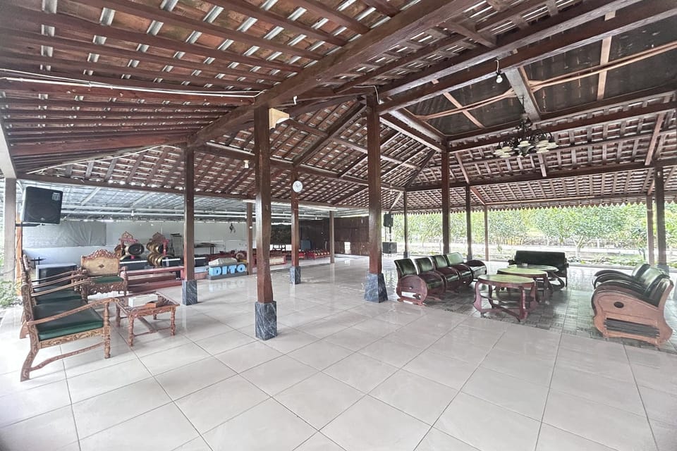 Lobby or reception, Seating area, Breakfast