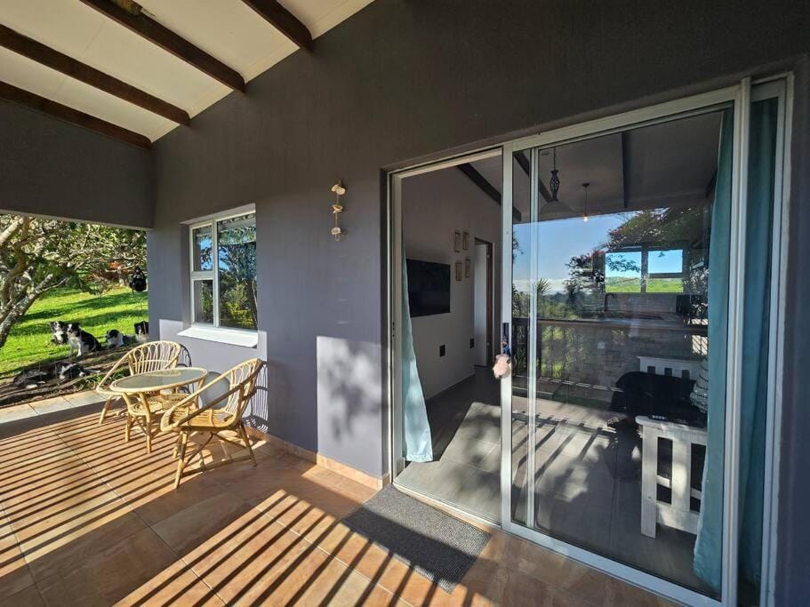 Patio, Balcony/Terrace, Seating area