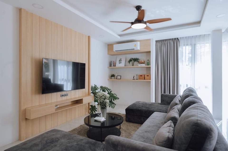 Living room, Seating area