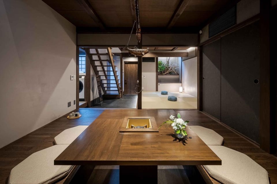 Living room, Photo of the whole room, Dining area