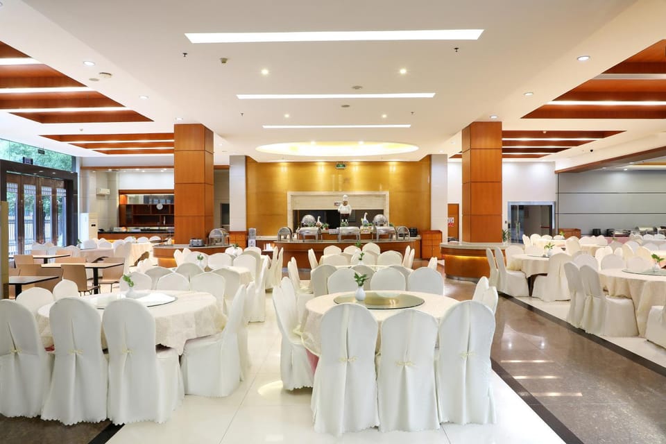 Guangzhou Baiyun International Airport Villa Hotel 广交会期间免费接送 Hotel in Guangzhou