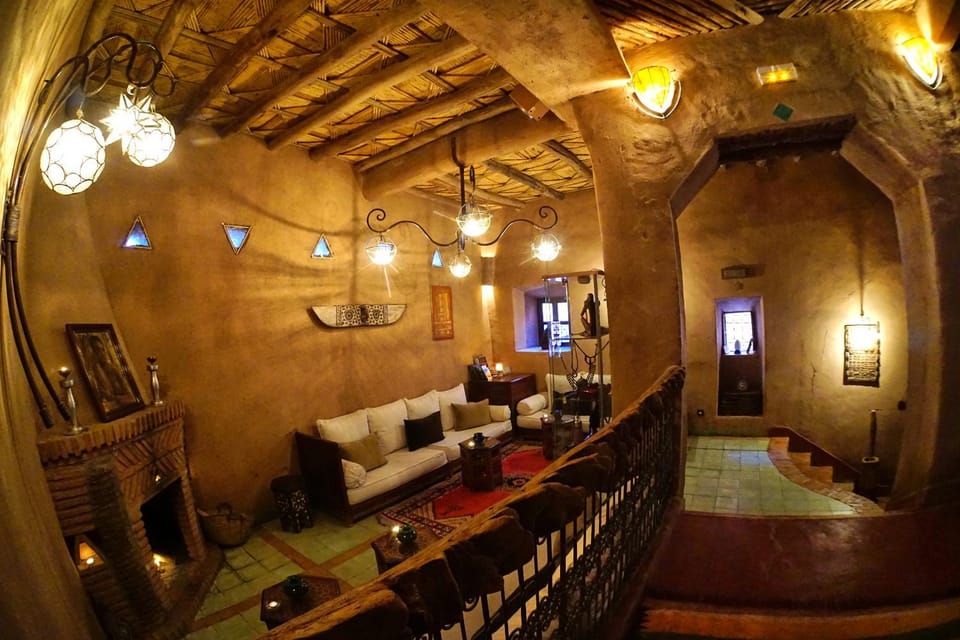 Living room, Lounge or bar