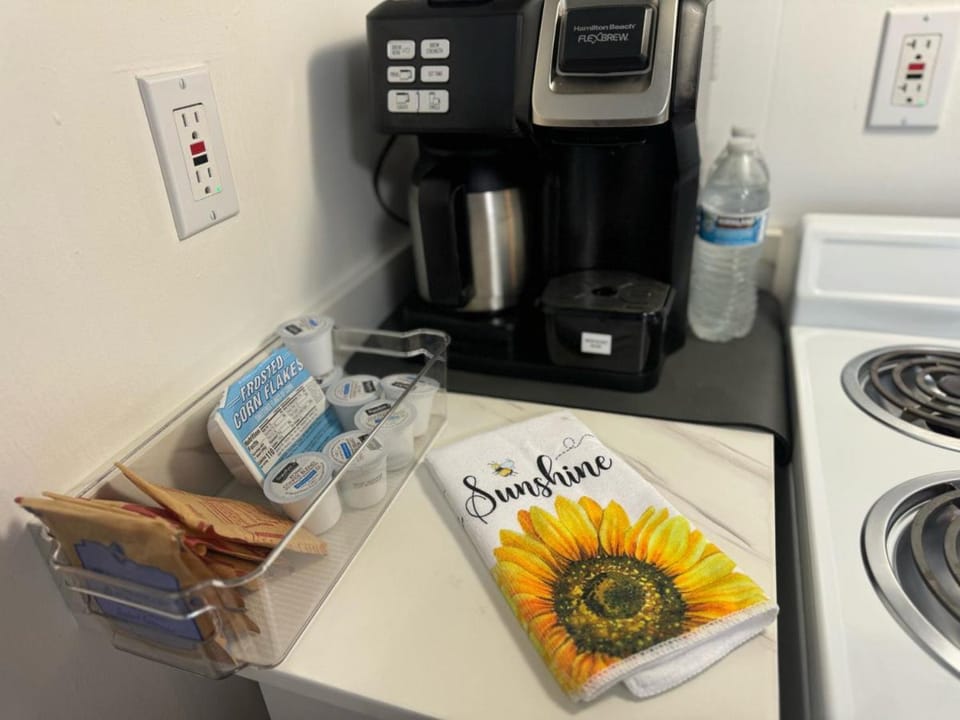 Coffee/tea facilities, Kitchen or kitchenette, toaster