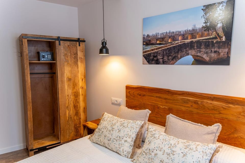 Bed, Photo of the whole room, Bedroom, safe, wardrobe