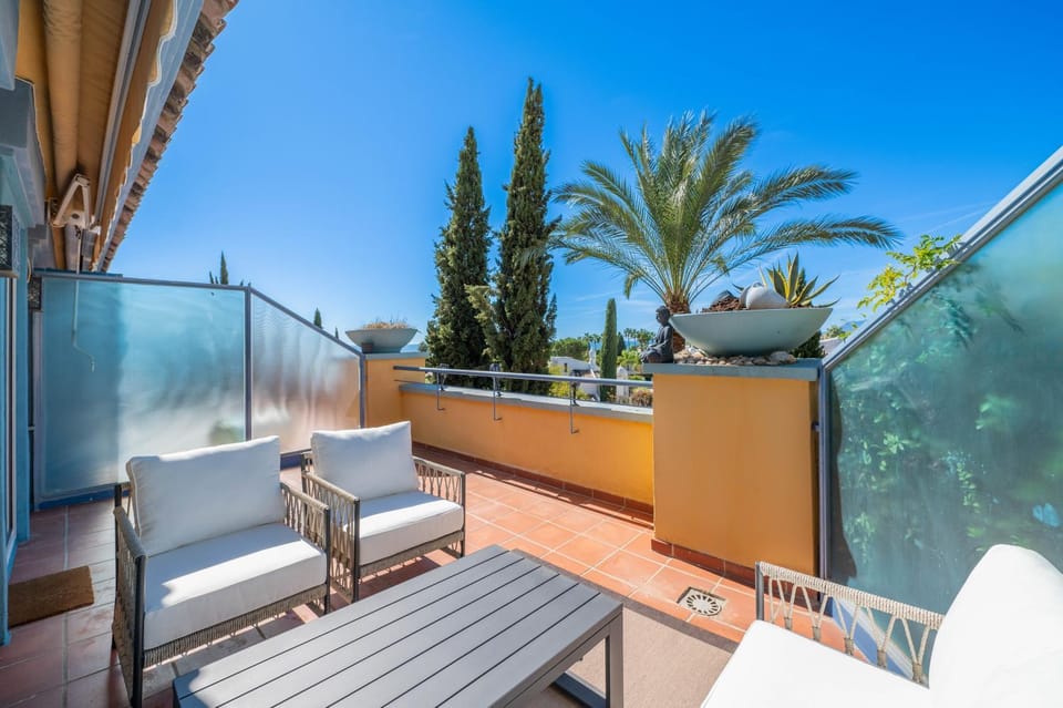 Day, Balcony/Terrace