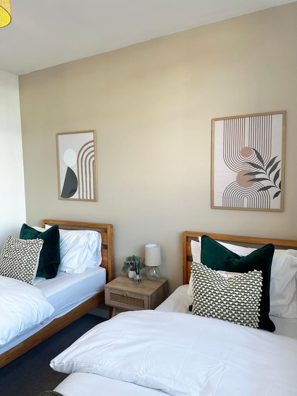 2BR City Flat By Ankers Flexible Renting Stockport Ideal for Business & Leisure Apartment in Manchester