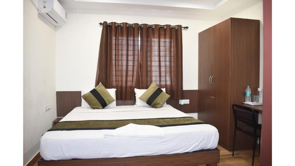 Symphony Suites Hotel in Bengaluru