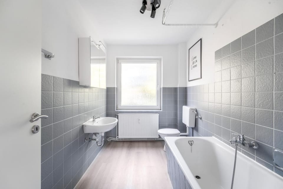 Toilet, Bathroom, Bath