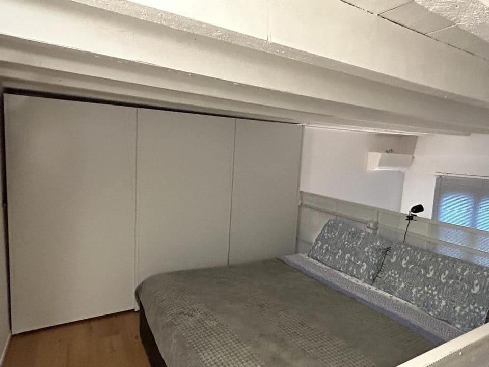 Cozy Apartment Near Bocconi Apartment in Milan