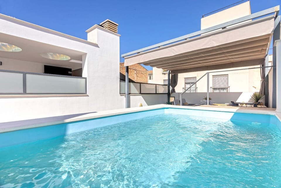 Patio, Balcony/Terrace, Pool view, Swimming pool
